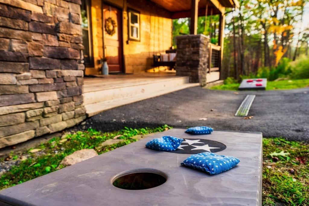 Nordic Mountain Modern Lodge - Family Friendly Luxury Cabin In Walden'S Ridge Sevierville Exterior photo
