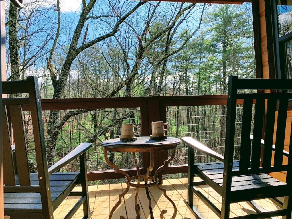 Nordic Mountain Modern Lodge - Family Friendly Luxury Cabin In Walden'S Ridge Sevierville Exterior photo